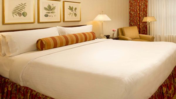 Mayflower Park Hotel